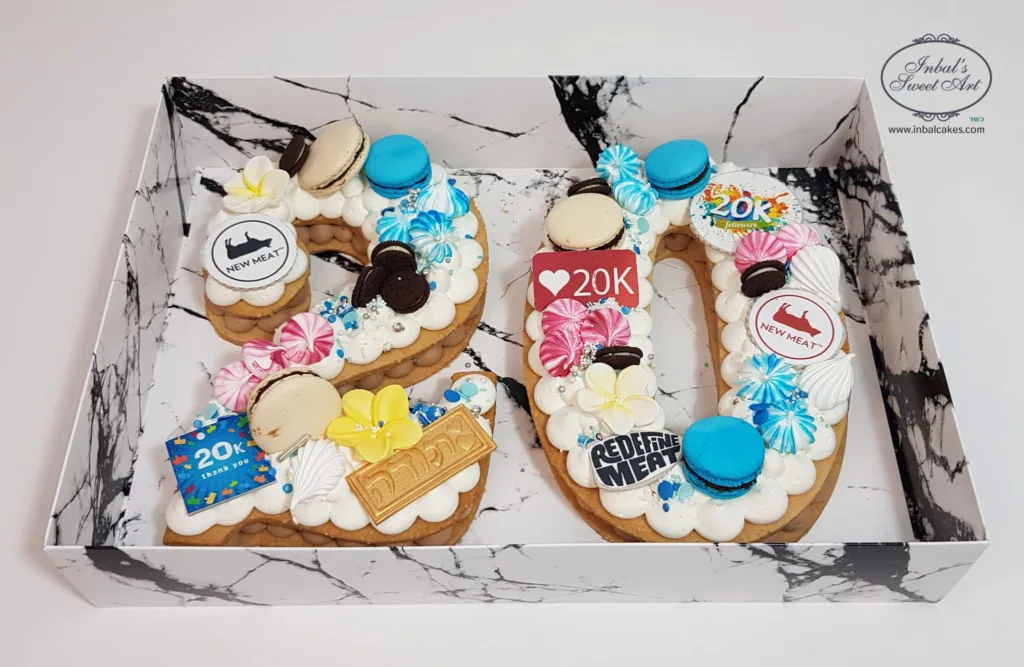 עוגת מספרים 20 עם אלפחורס מעל