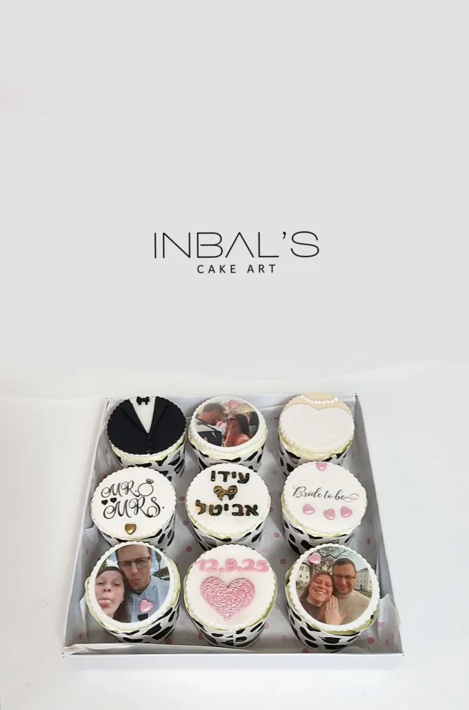 קאפקייקס לחתונה בעיצוב חתן כלה 
