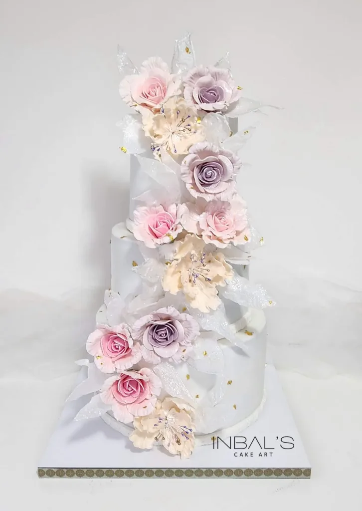 עוגת חתונה לבנה, עוגות יוקרתיות, הזמנת עוגות, עוגות לאירועים