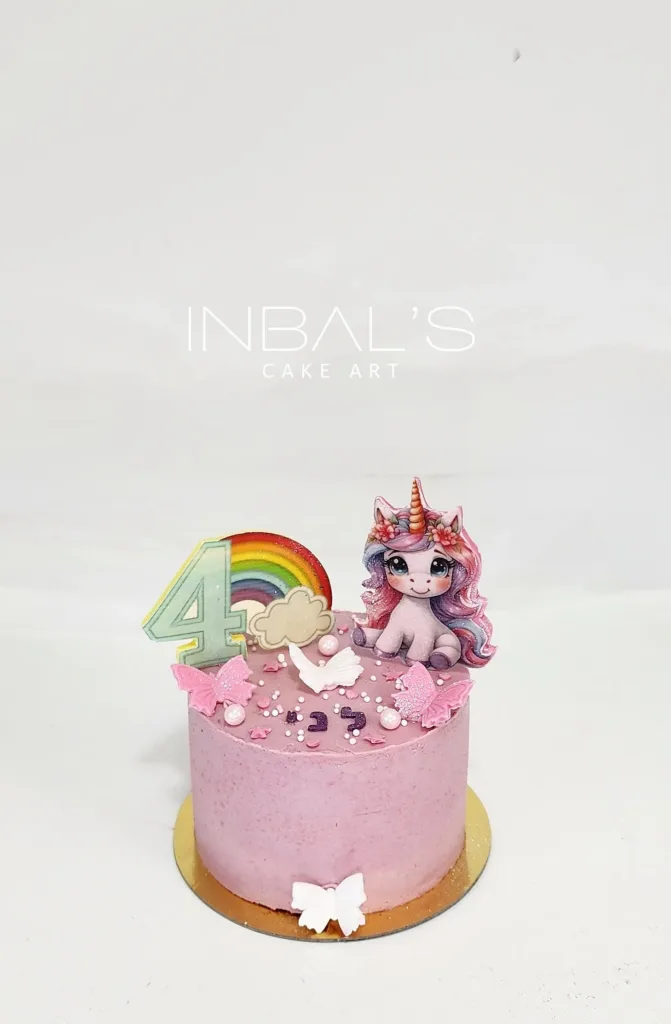 עוגת בנטו ורודה עם חד קרן וקשת אכילה 